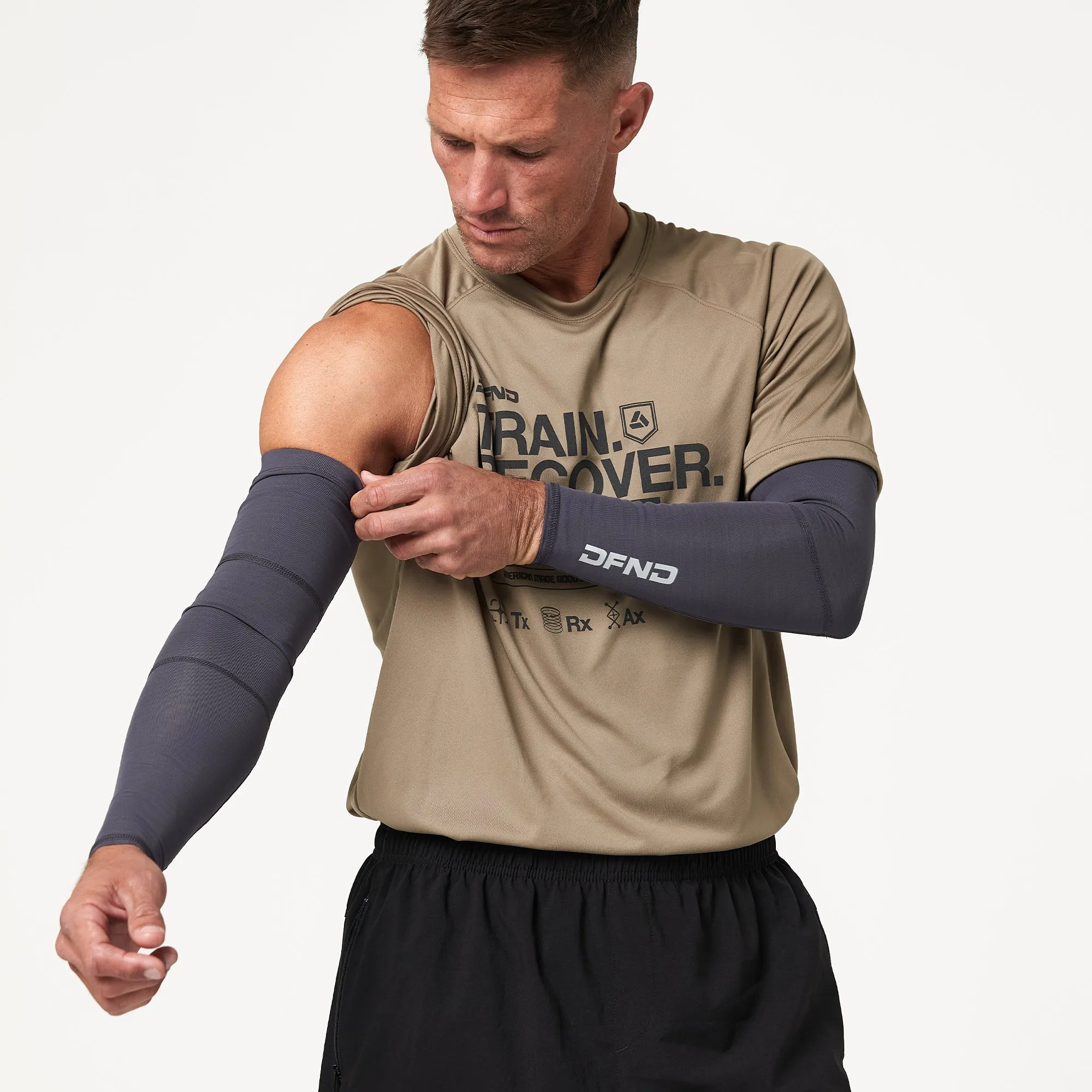 ACTIVE Ax COMPRESSION ARM SLEEVES