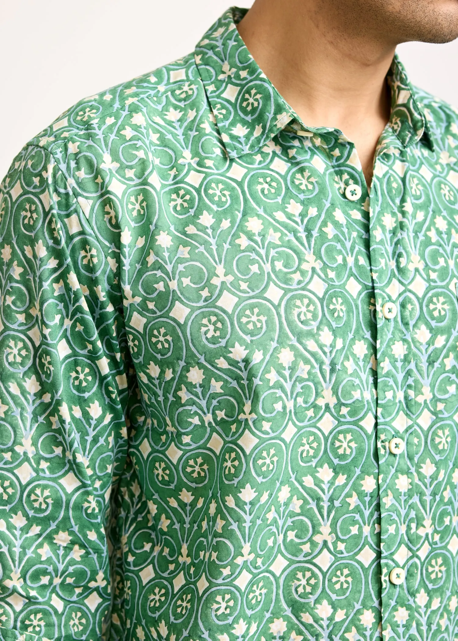 Full sleeves Printed Shirt - Green