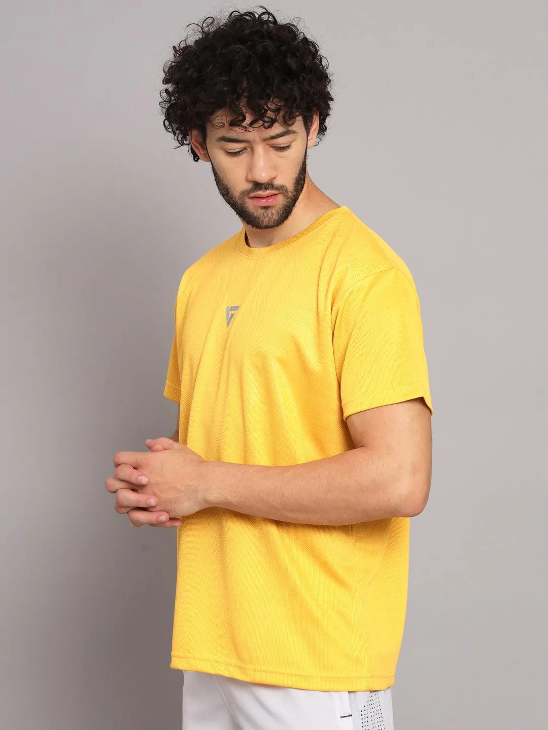 GRIFFEL Men Polyester Mustard Active Wear Half Sleeve Grey Tee's