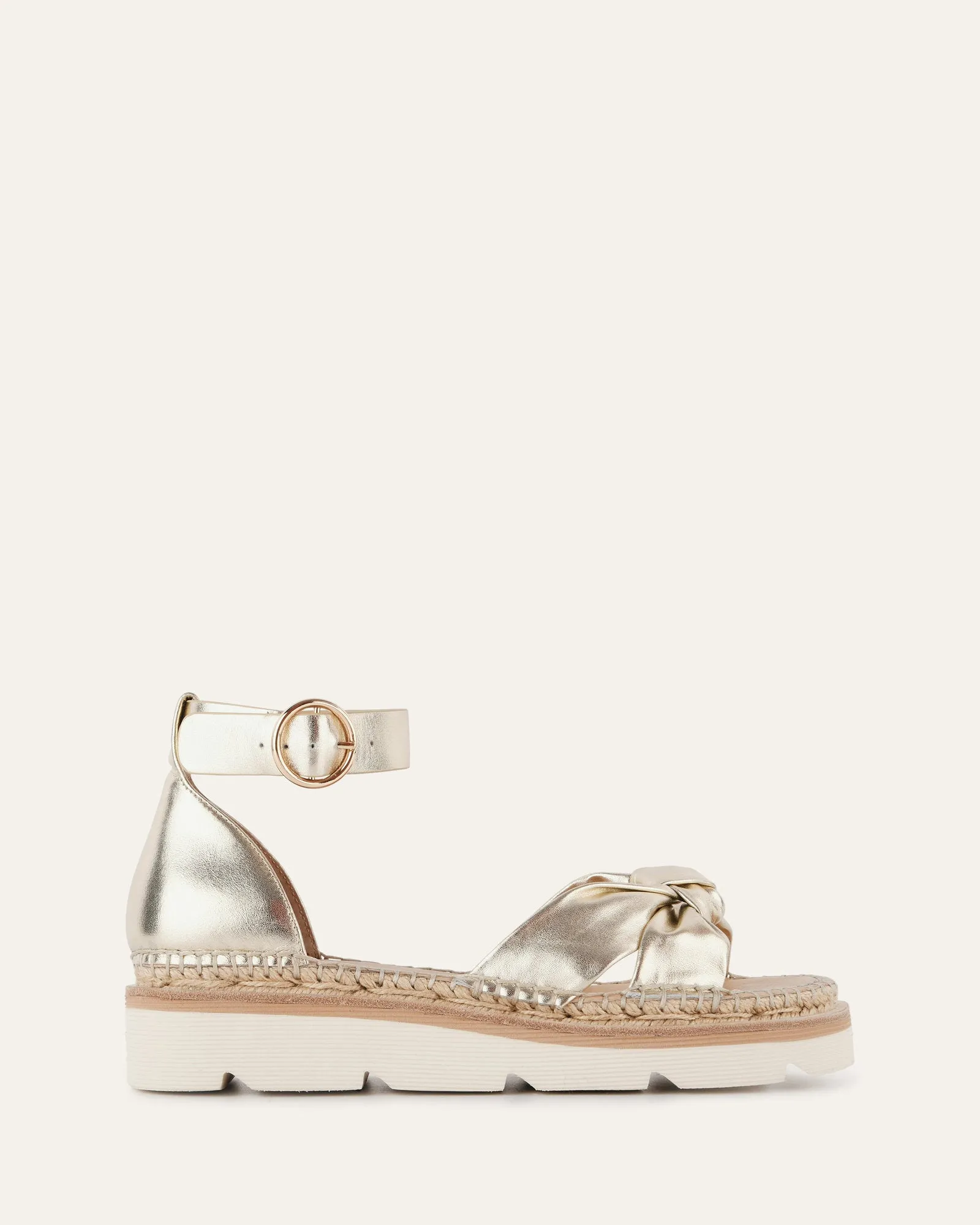 IRIS FLAT SANDAL LIGHT GOLD LEATHER