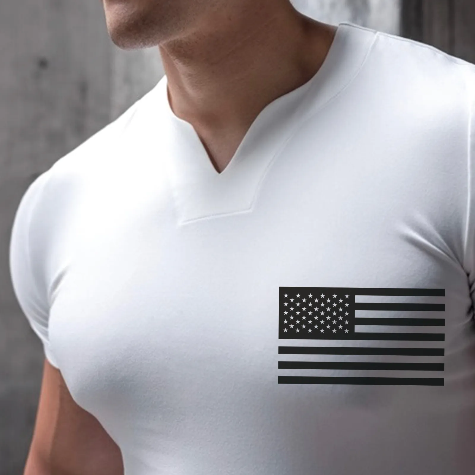 SPORTS USA FLAG HENLEY V-NECK GRAPHIC ACTIVE TEE